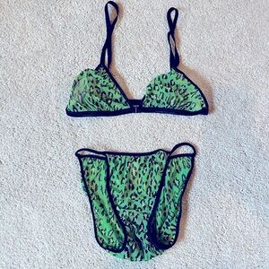 Lime green leopard print bra/panty set